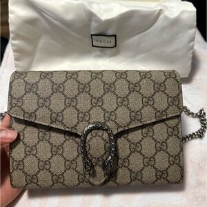 Gucci cross body